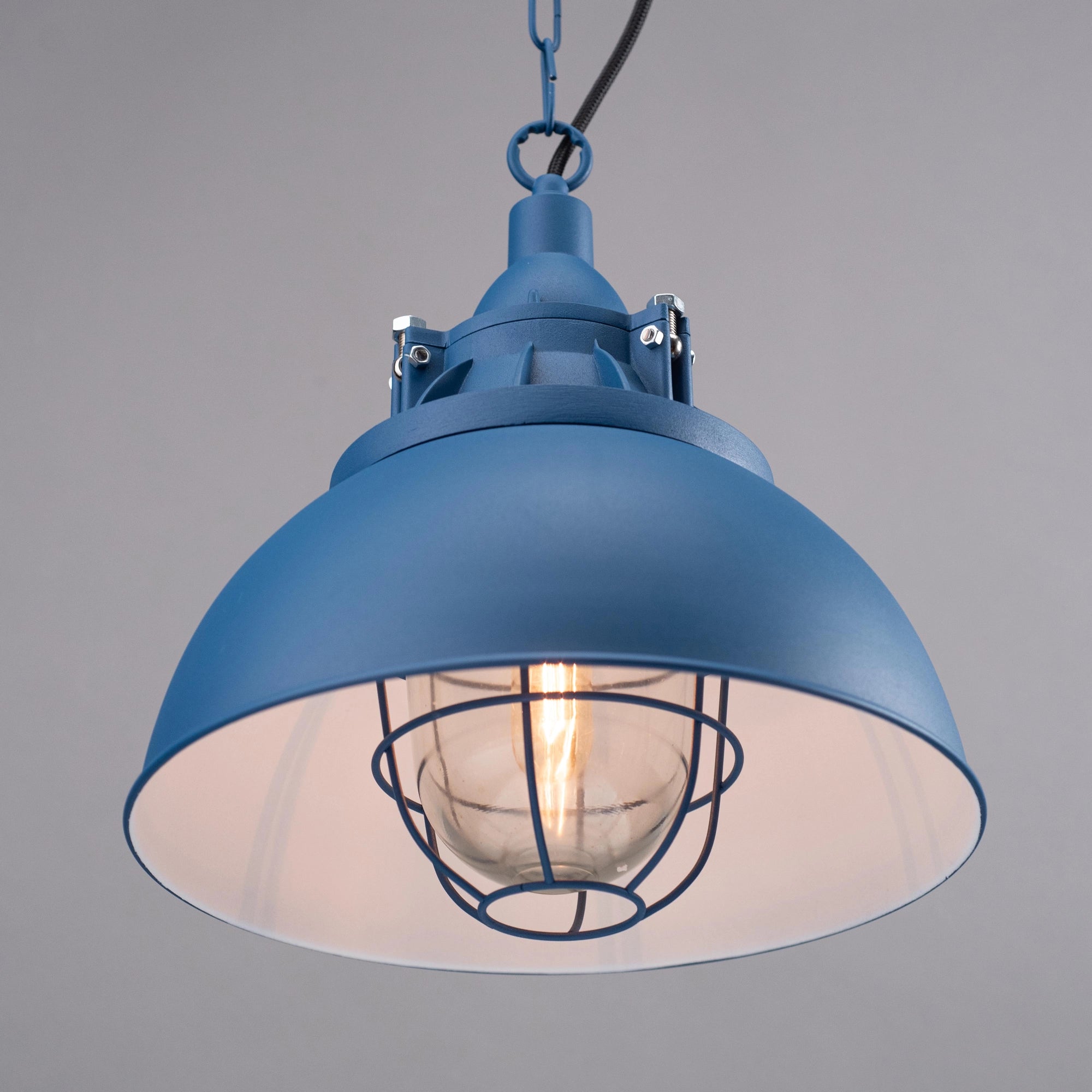 Pendant Lighting "CoreBeam"