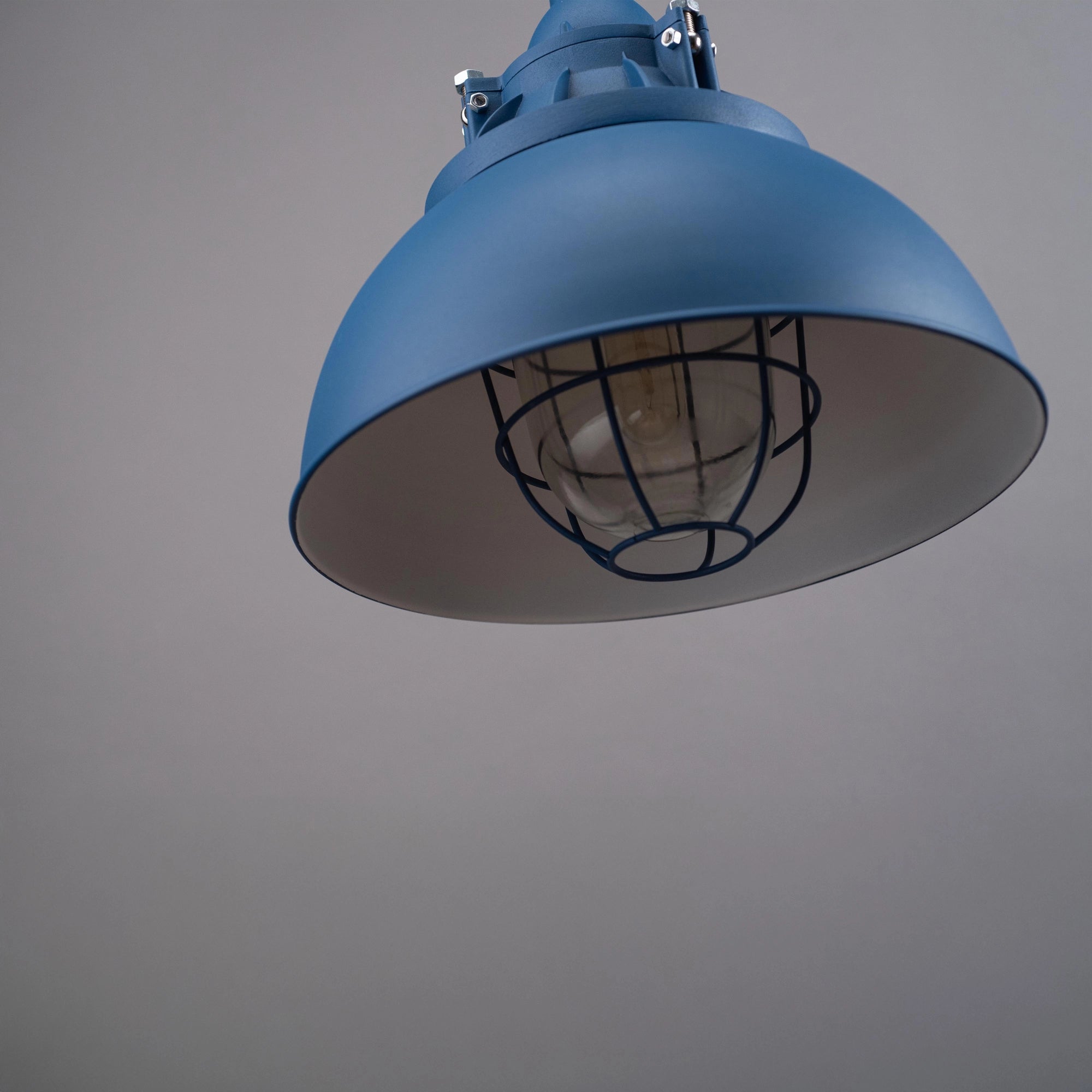 Pendant Lighting "CoreBeam"