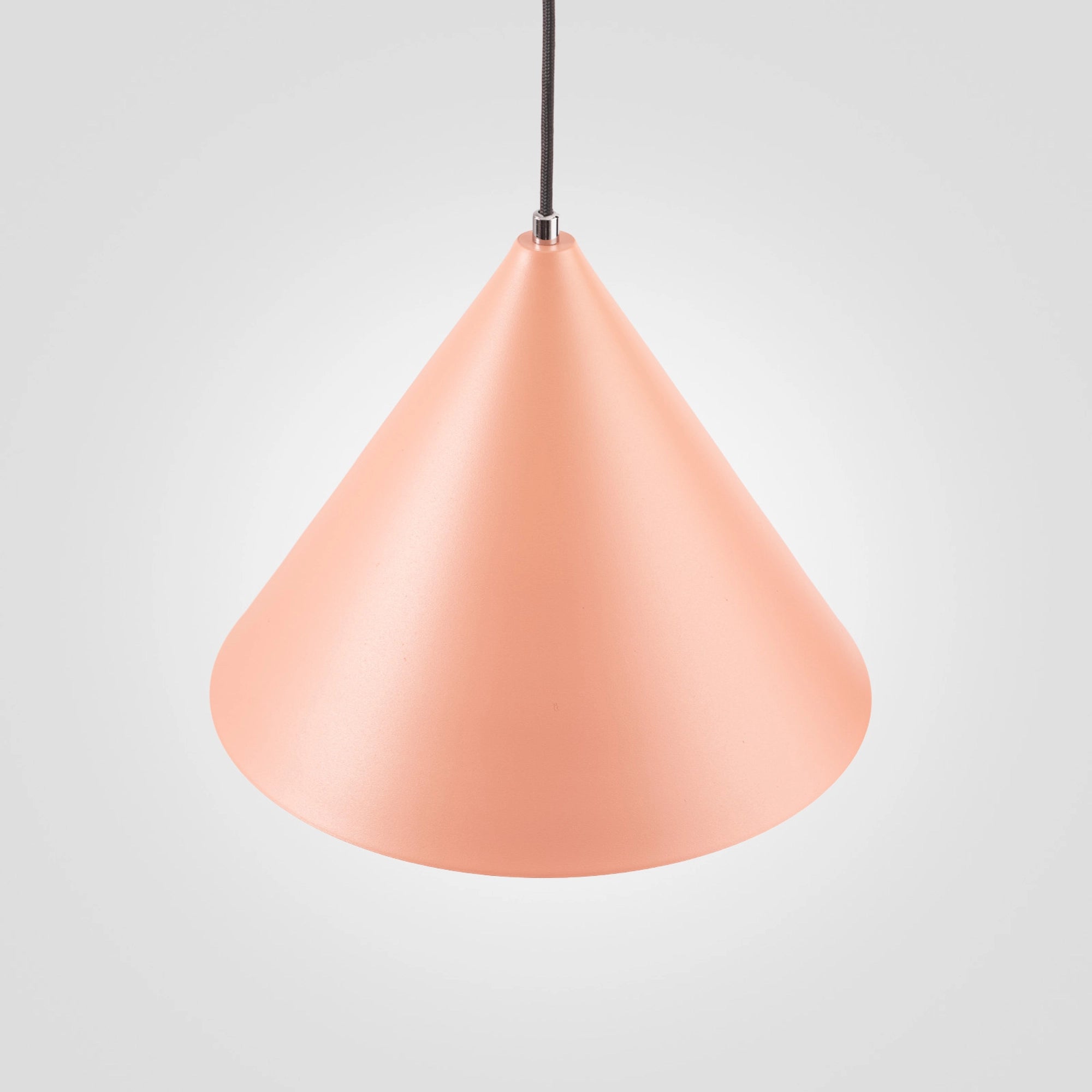 White Metal Pendant Lamp "Conus Marsala"