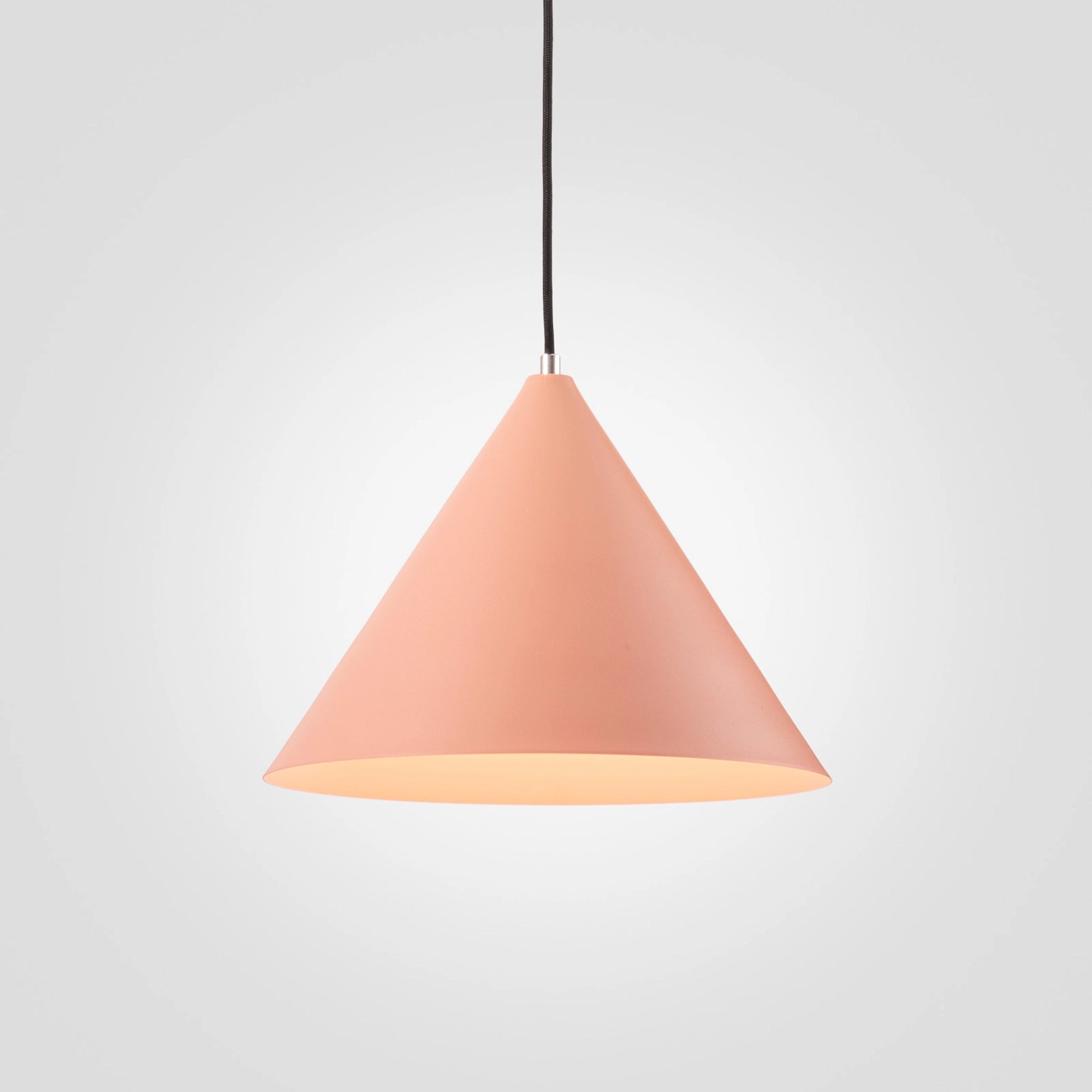 White Metal Pendant Lamp "Conus Marsala"
