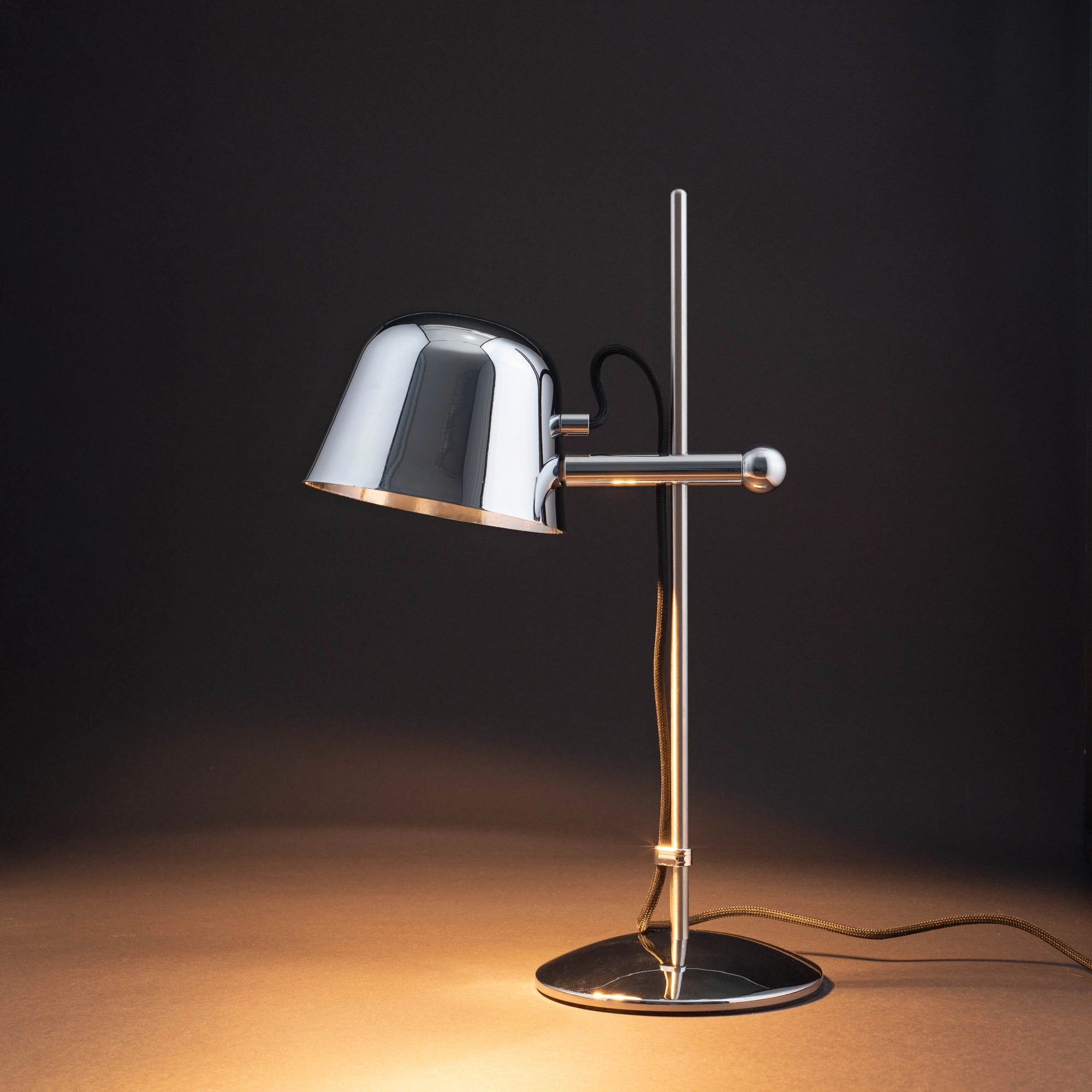 "Lumière" desk lamp