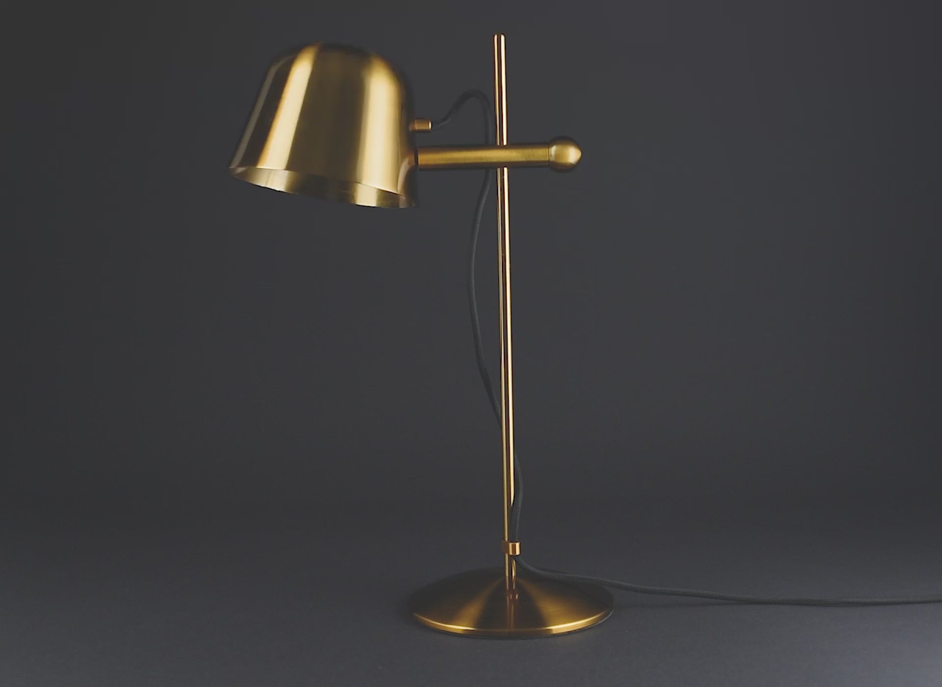 "Lumière" desk lamp